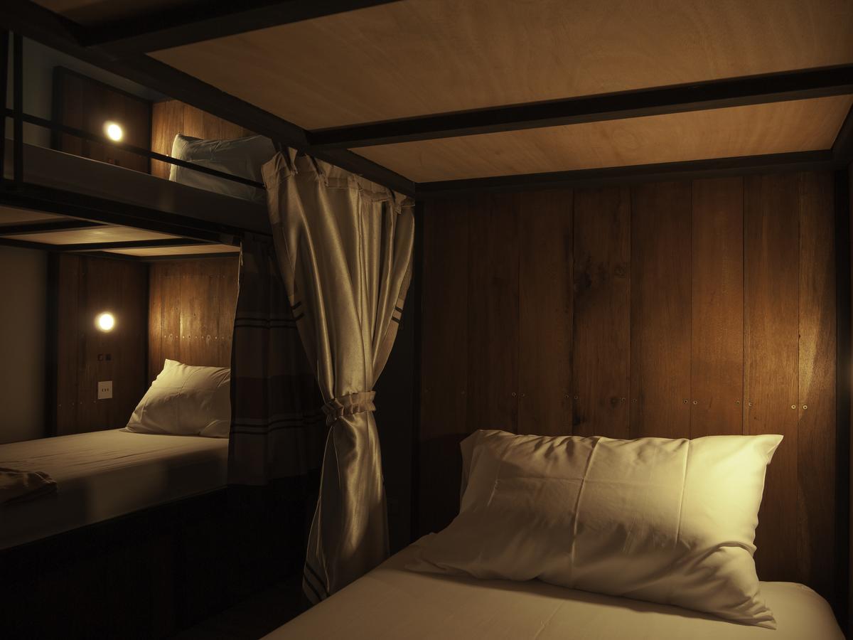 Whereder Poshtel ウドーンターニー エクステリア 写真
